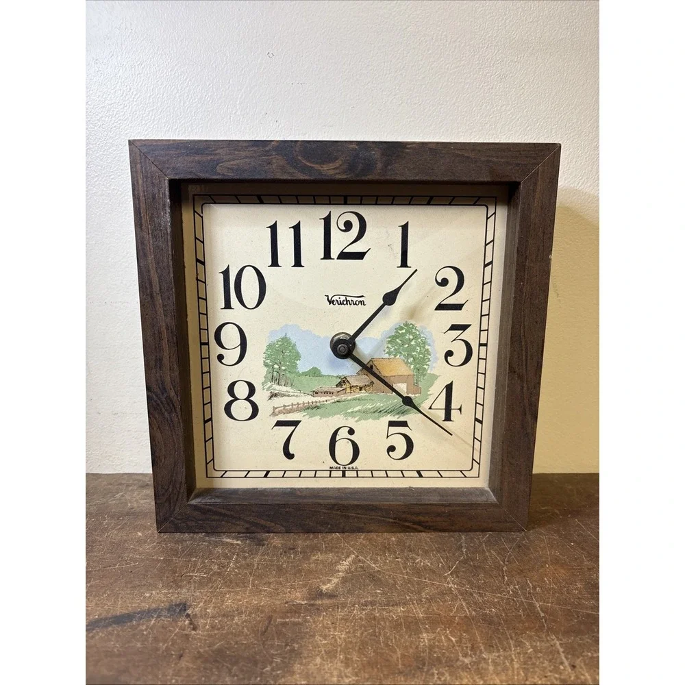 Vintage Verichron Wall Clock Faux Woodgrain Farmhouse Scene Battery Operated USA